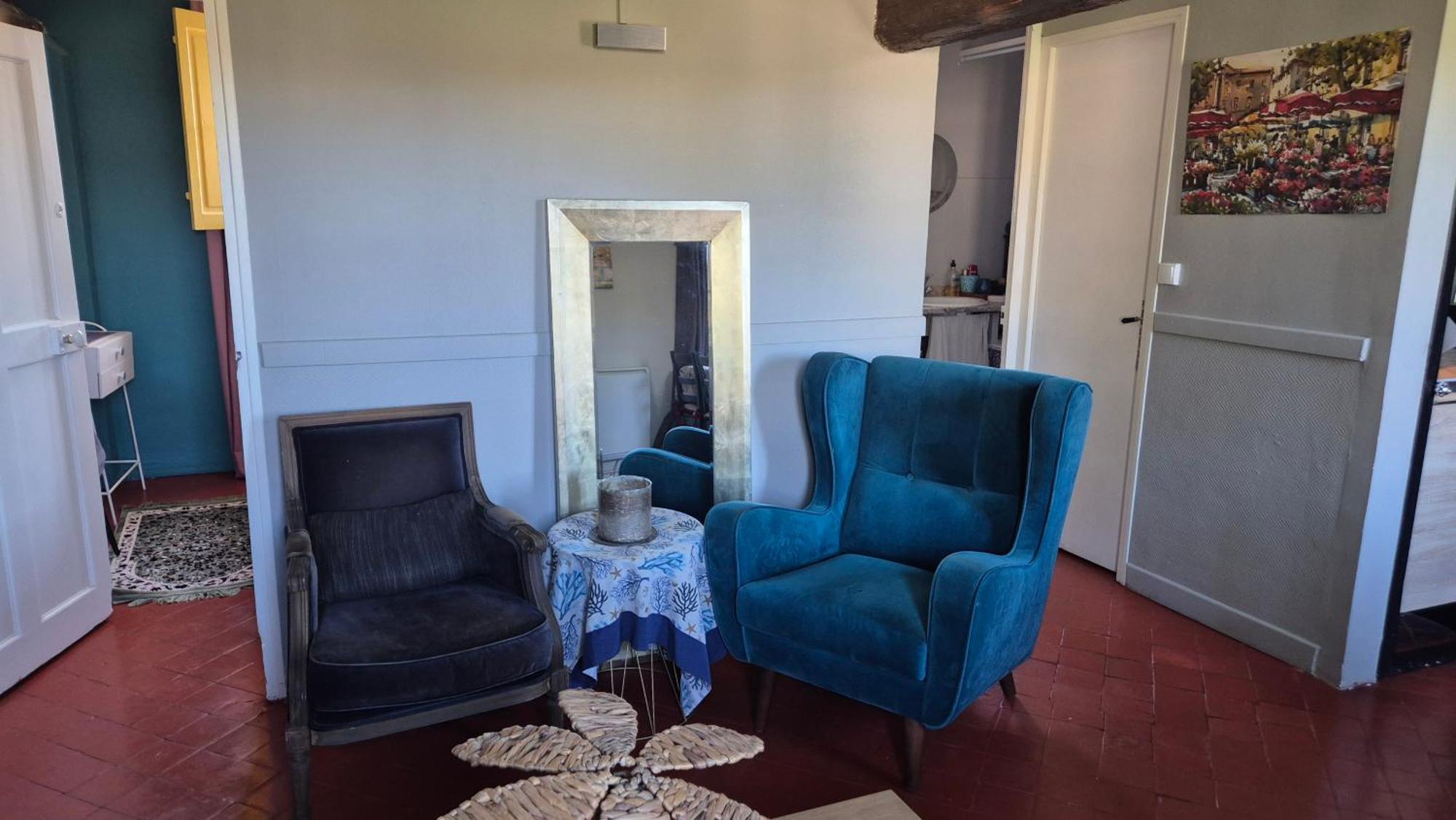 Un Nid Sur Les Toits Face Au Palais Des Papes Apartment Avignon Bagian luar foto