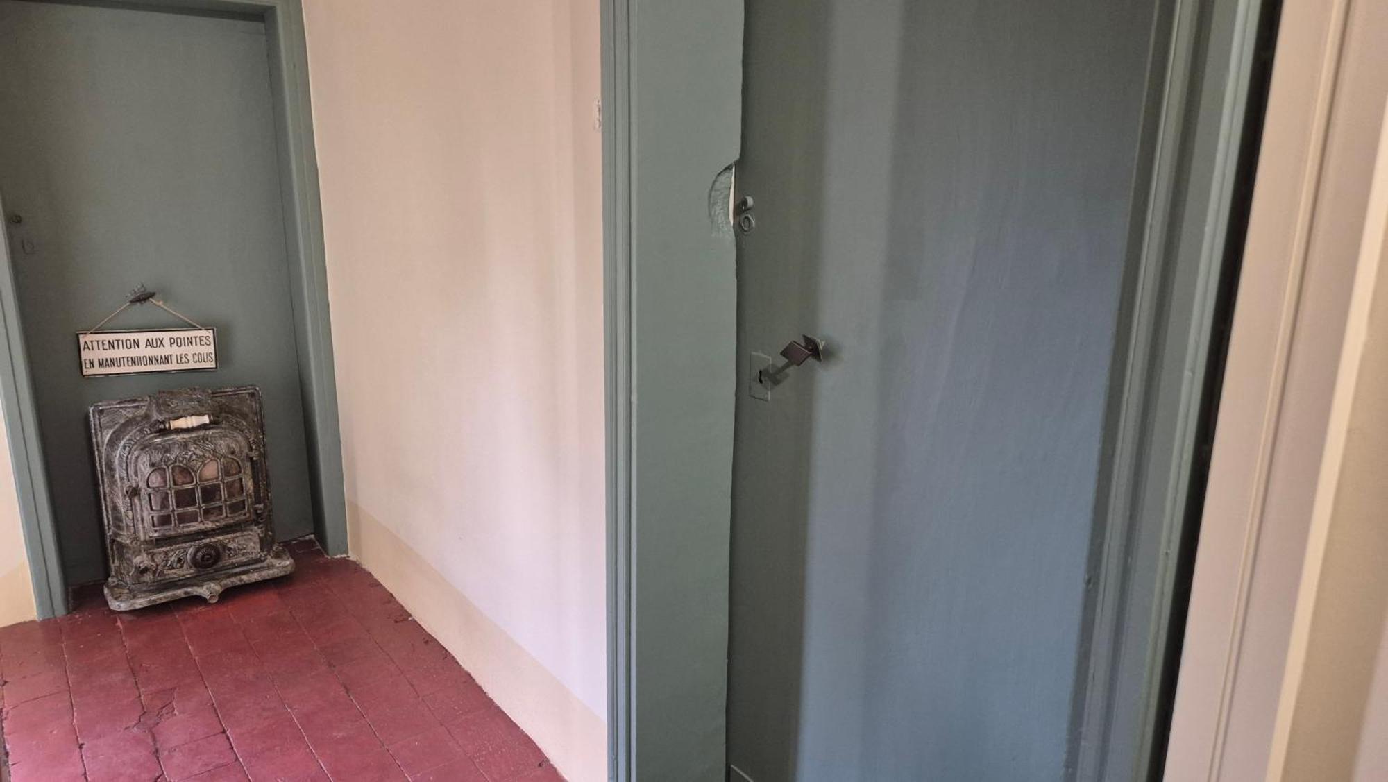 Un Nid Sur Les Toits Face Au Palais Des Papes Apartment Avignon Bagian luar foto